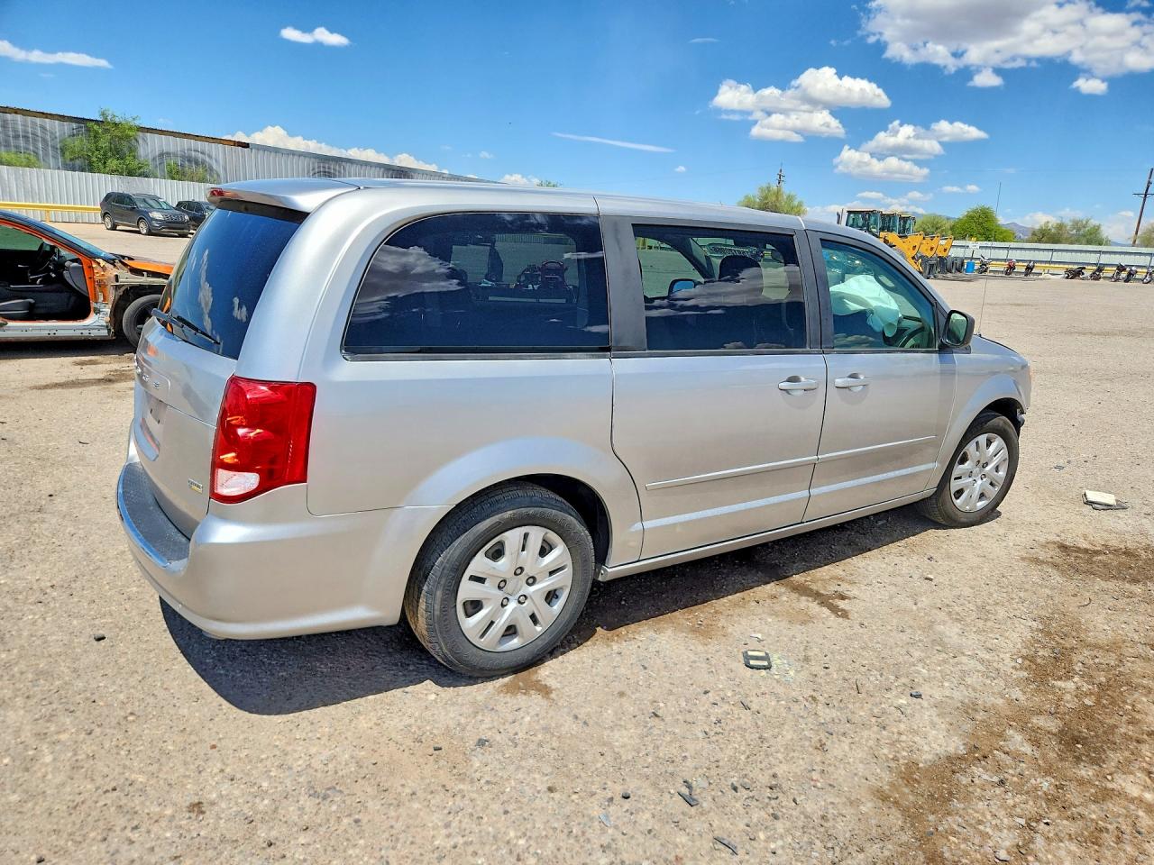2017 DODGE GRAND CARAVAN SE — снимка 3