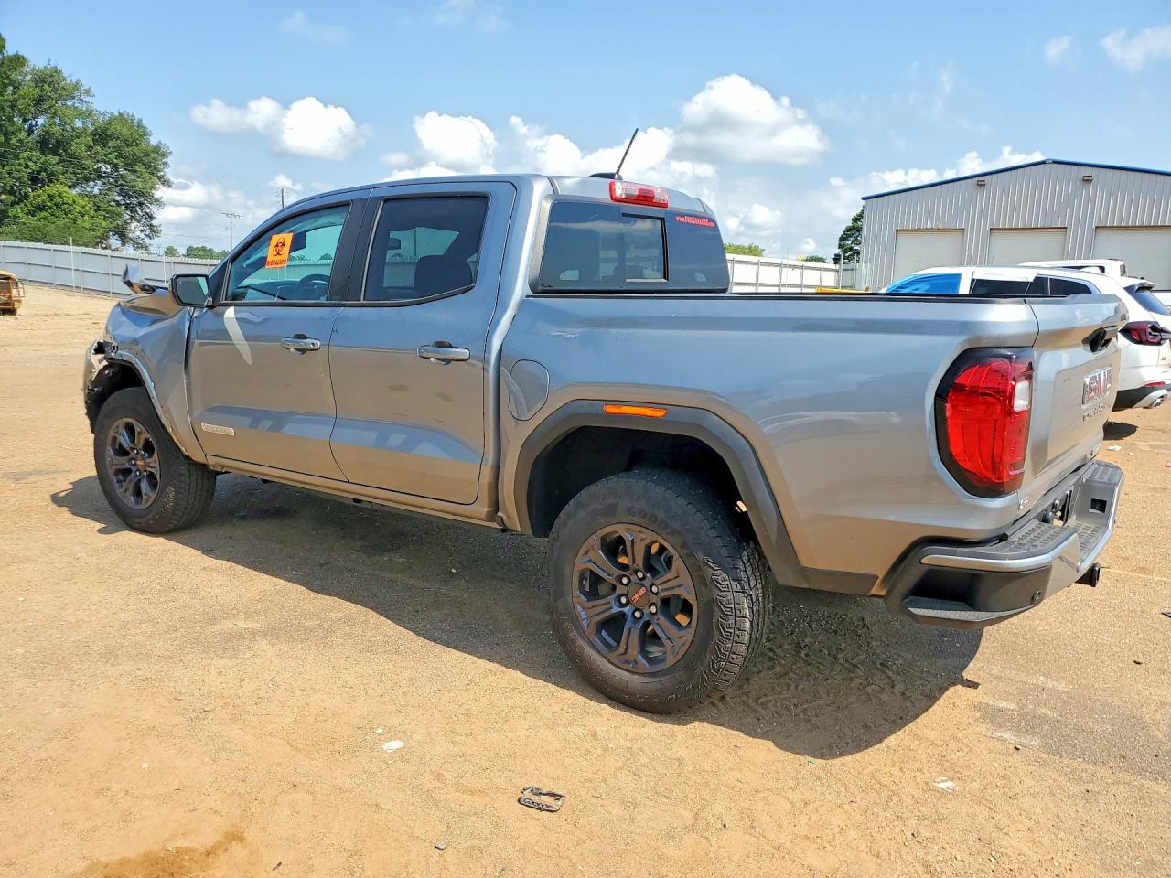 2025 GMC CANYON ELEVATION — снимка 2