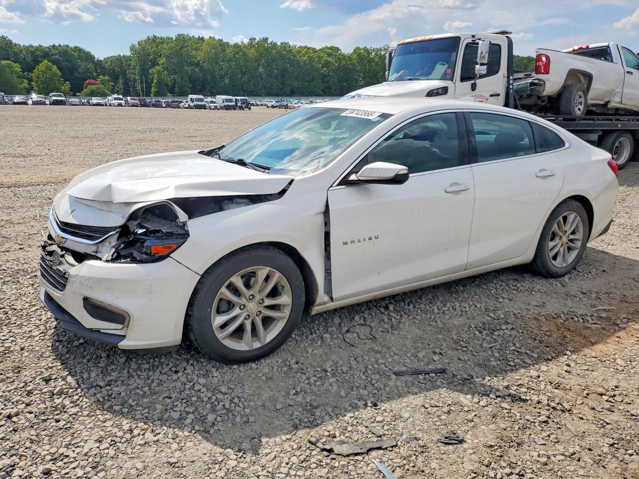 2017 CHEVROLET MALIBU LT