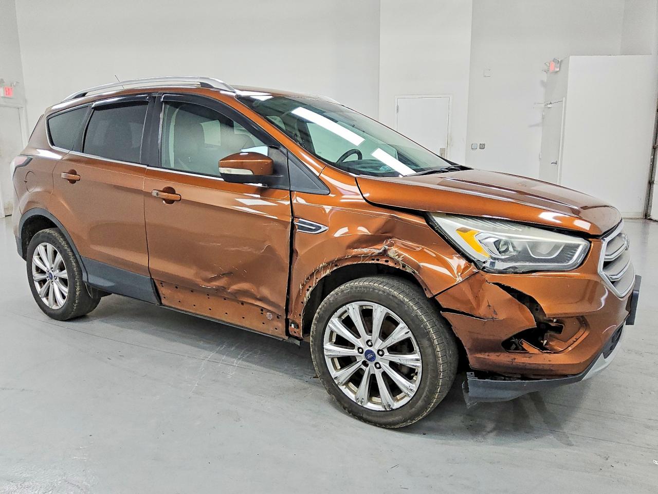2017 FORD ESCAPE TITANIUM — снимка 4