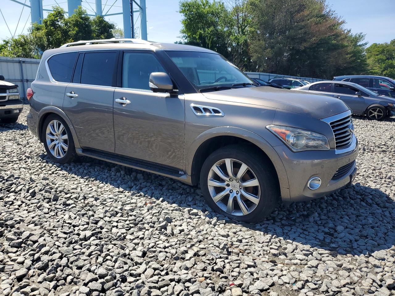 2013 INFINITI QX56 BASE — снимка 4