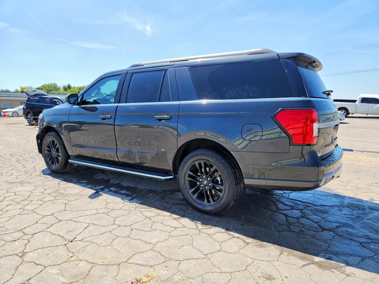 2022 FORD EXPEDITION MAX XLT — снимка 2