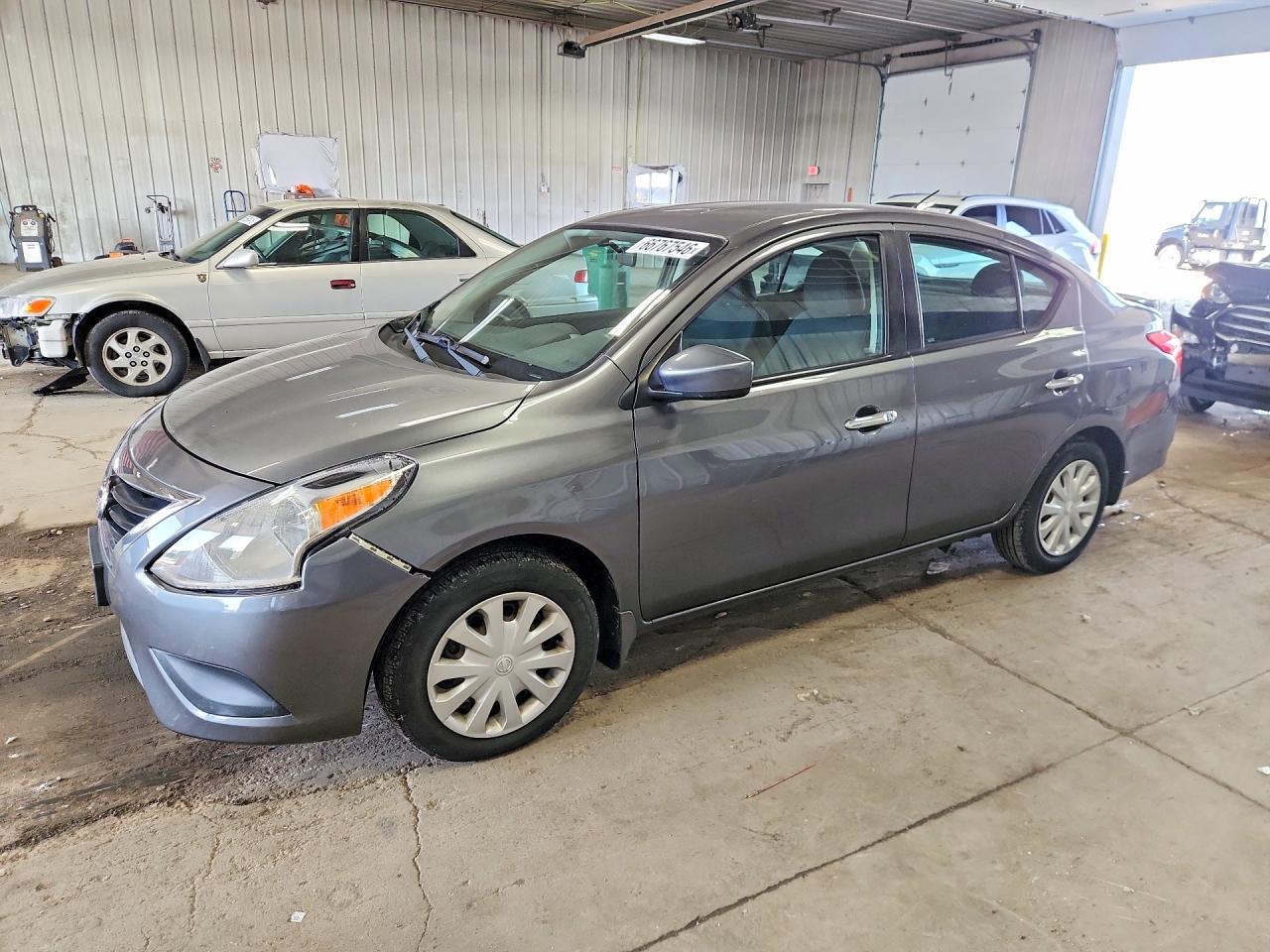 2018 NISSAN VERSA SV
