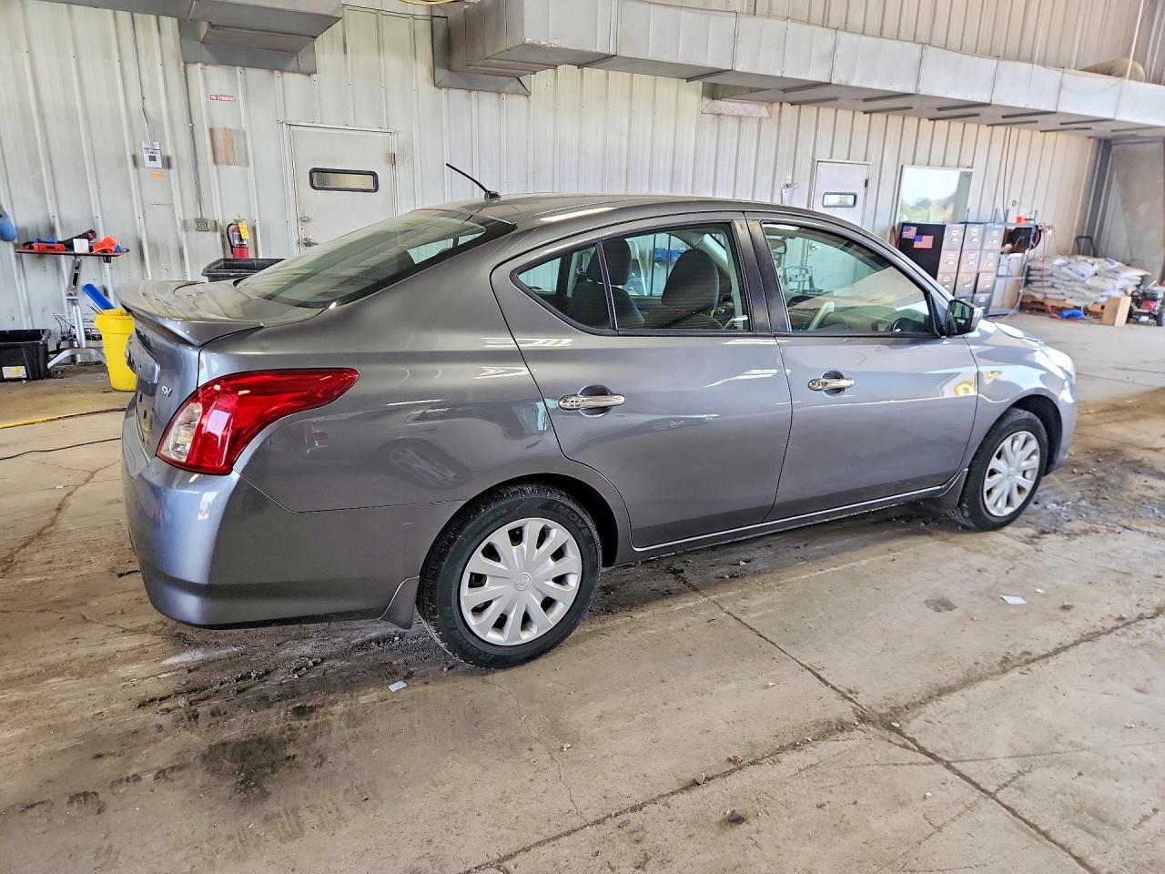 2018 NISSAN VERSA SV — снимка 3