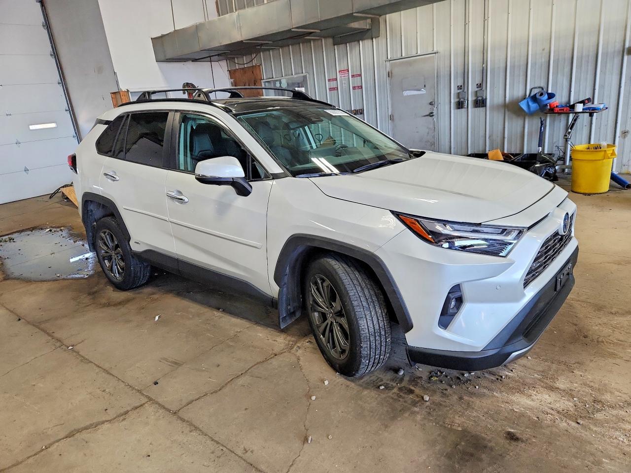 2024 TOYOTA RAV4 LIMITED — снимка 4