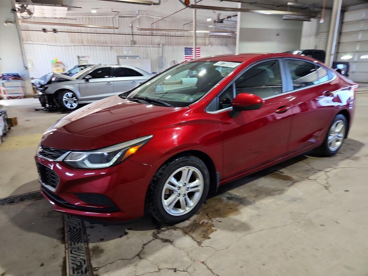 2017 CHEVROLET CRUZE LT