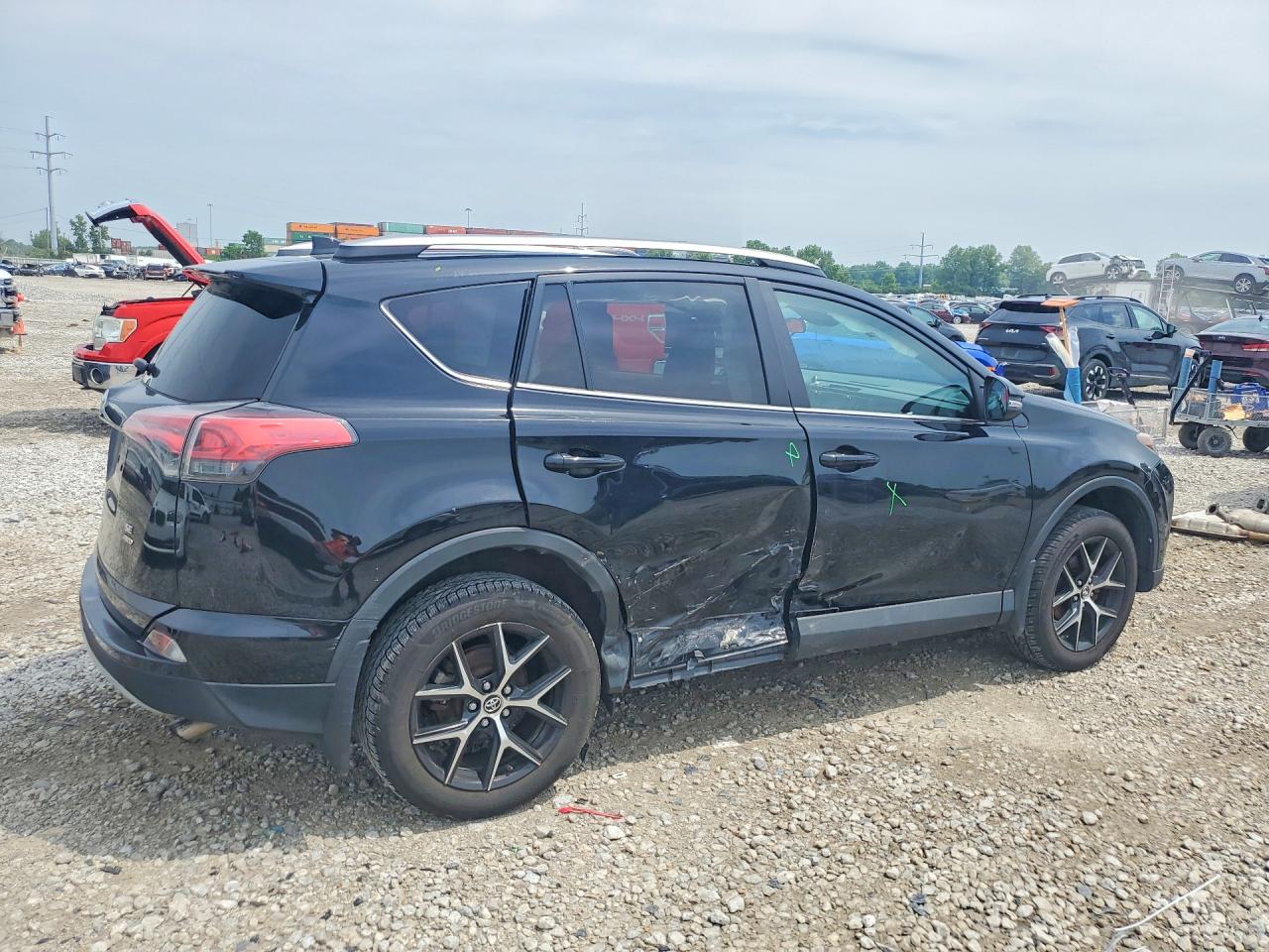 2017 TOYOTA RAV4 SE — снимка 3
