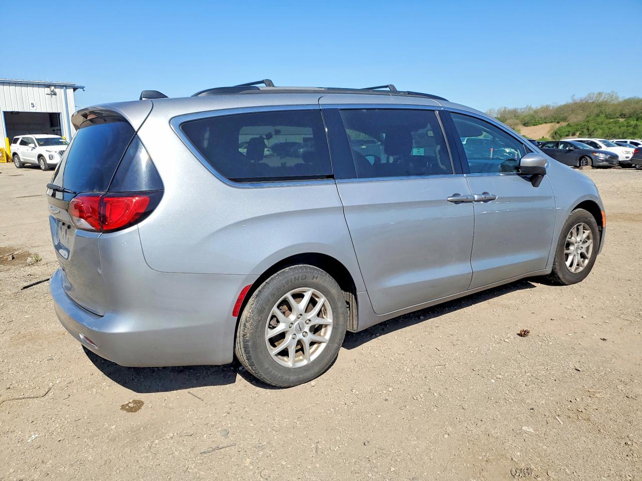 2021 CHRYSLER VOYAGER LXI — снимка 3