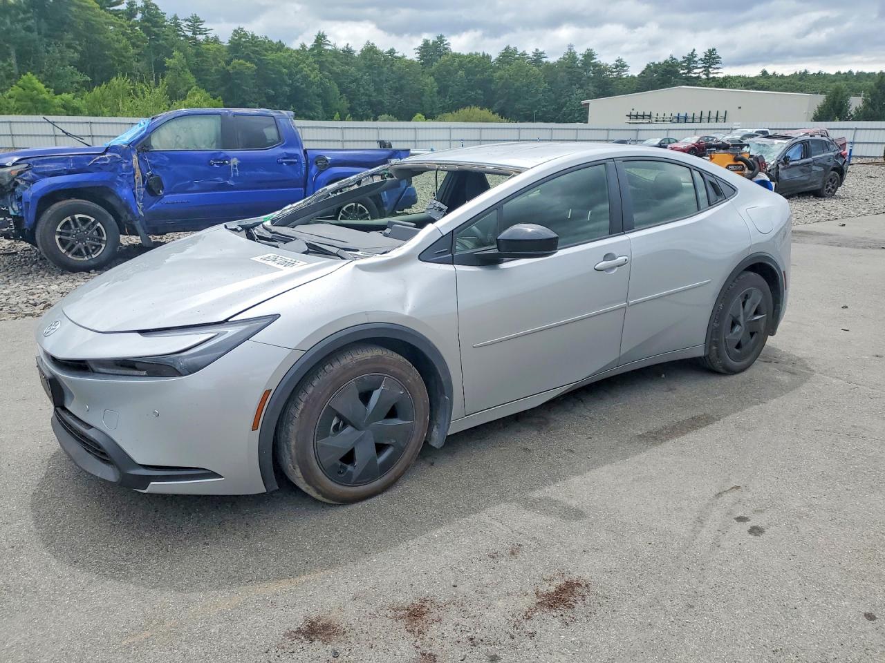 2026 TOYOTA PRIUS LE