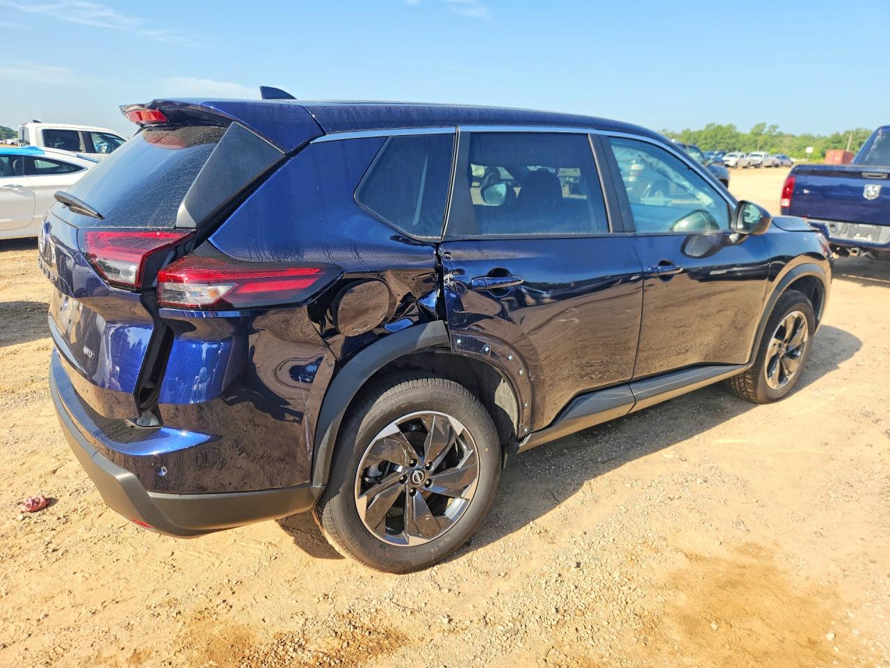 2025 NISSAN ROGUE SV — снимка 3