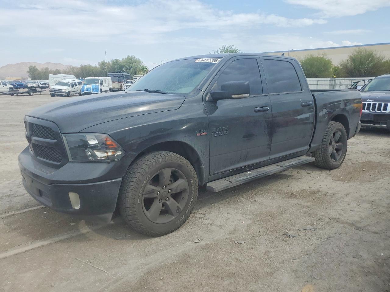 2018 RAM 1500 SLT