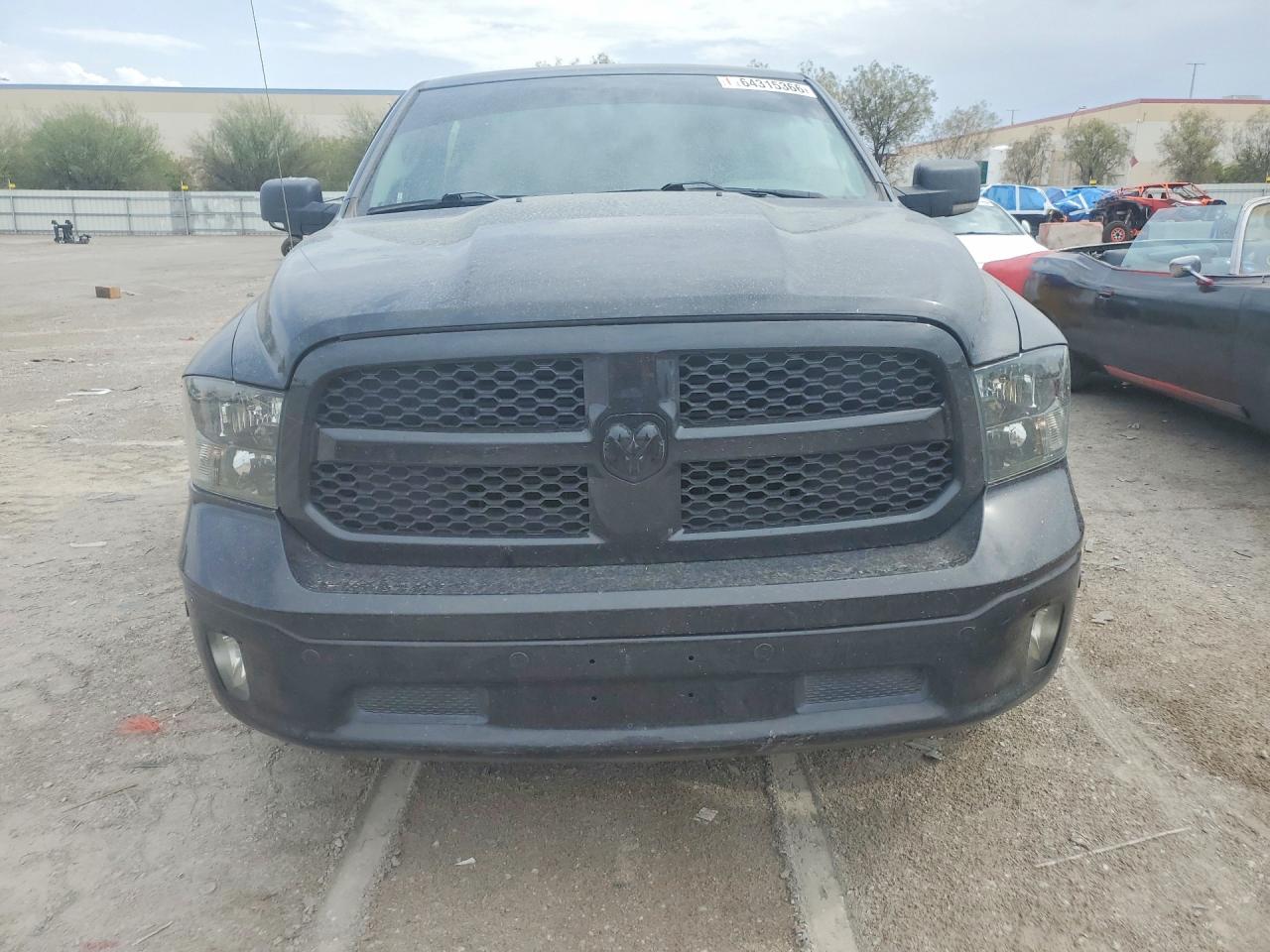2018 RAM 1500 SLT — снимка 5
