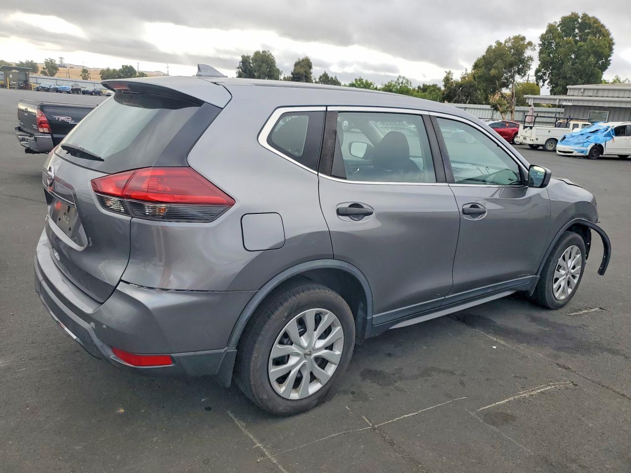 2018 NISSAN ROGUE S — снимка 3
