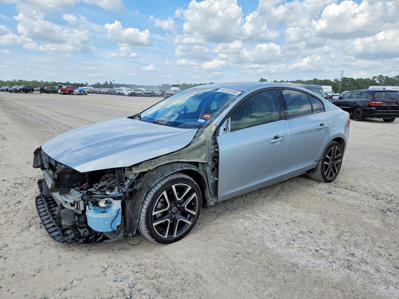 2017 VOLVO S60
