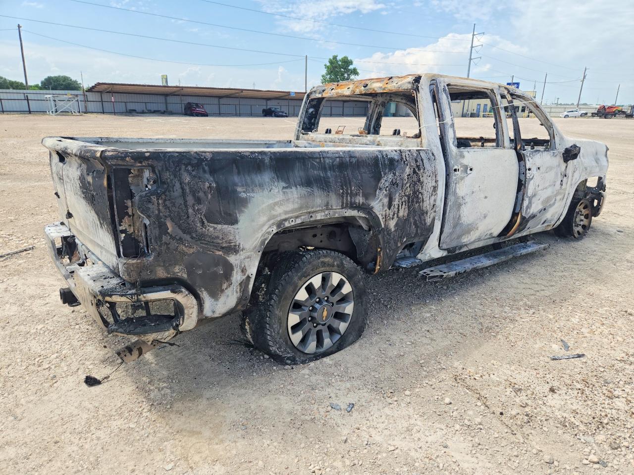 2024 CHEVROLET SILVERADO K2500 HEAVY DUTY LT — снимка 3