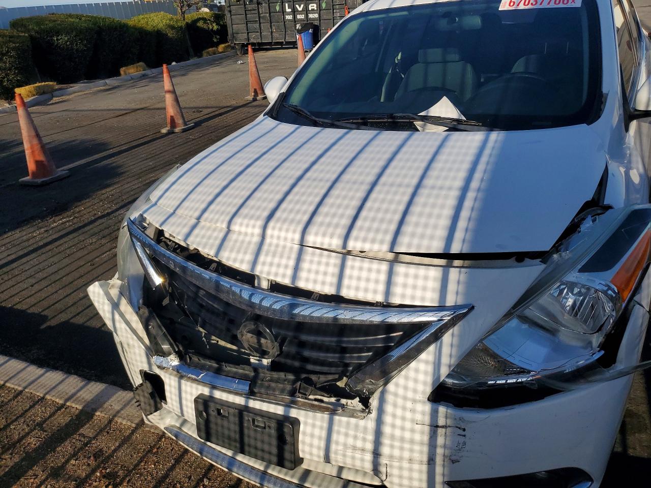 2017 NISSAN VERSA 1.6 S — снимка 5