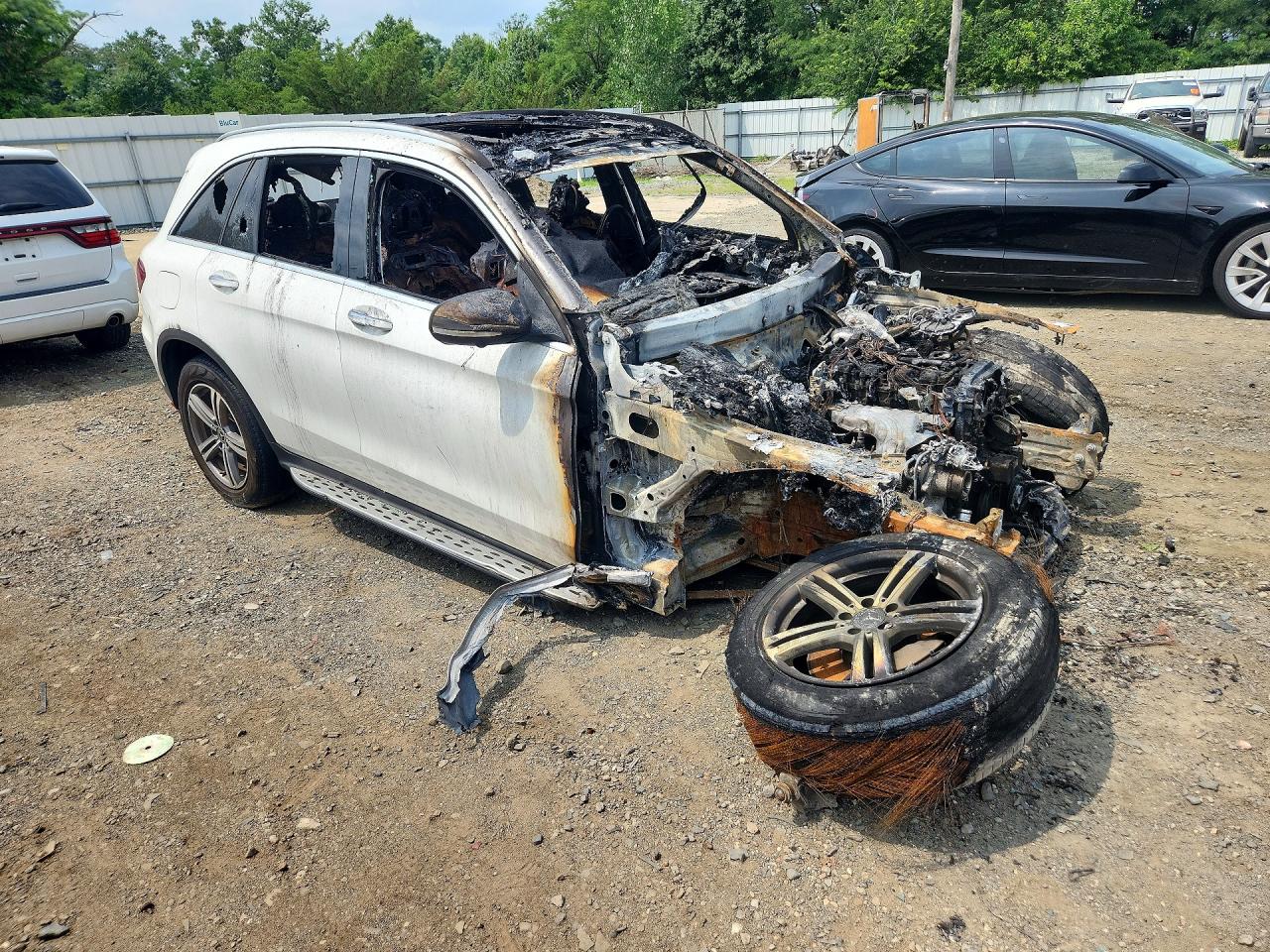 2021 MERCEDES-BENZ GLC 300 4MATIC — снимка 4