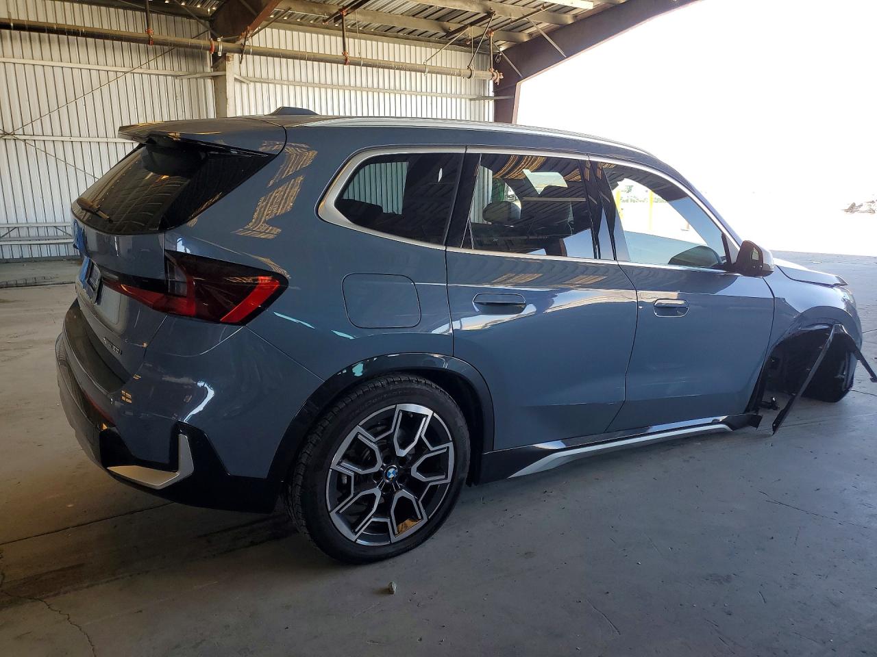 2023 BMW X1 XDRIVE28I — снимка 3