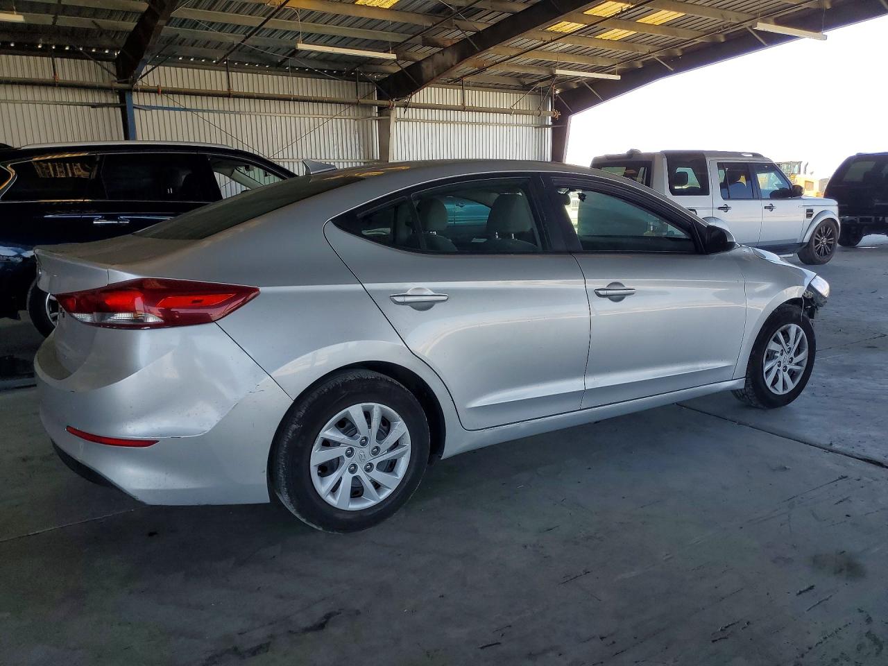 2017 HYUNDAI ELANTRA SE — снимка 3