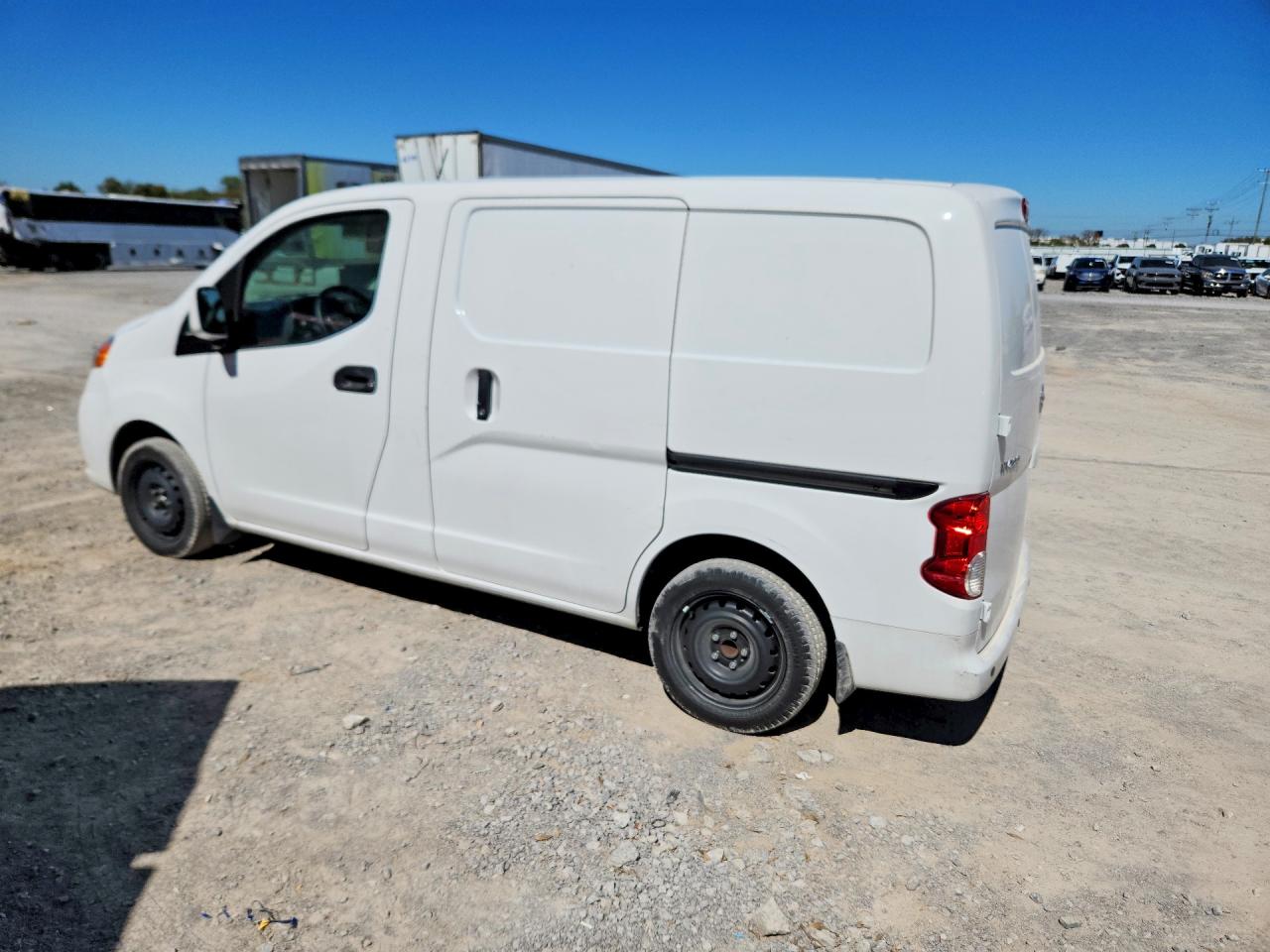 2021 NISSAN NV200 SV — снимка 2