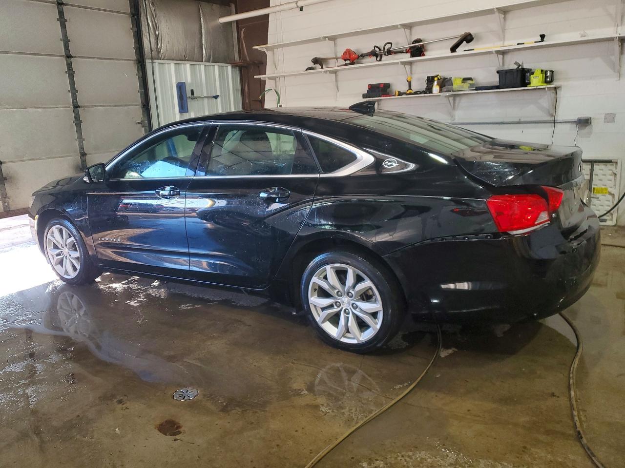 2017 CHEVROLET IMPALA LT — снимка 2