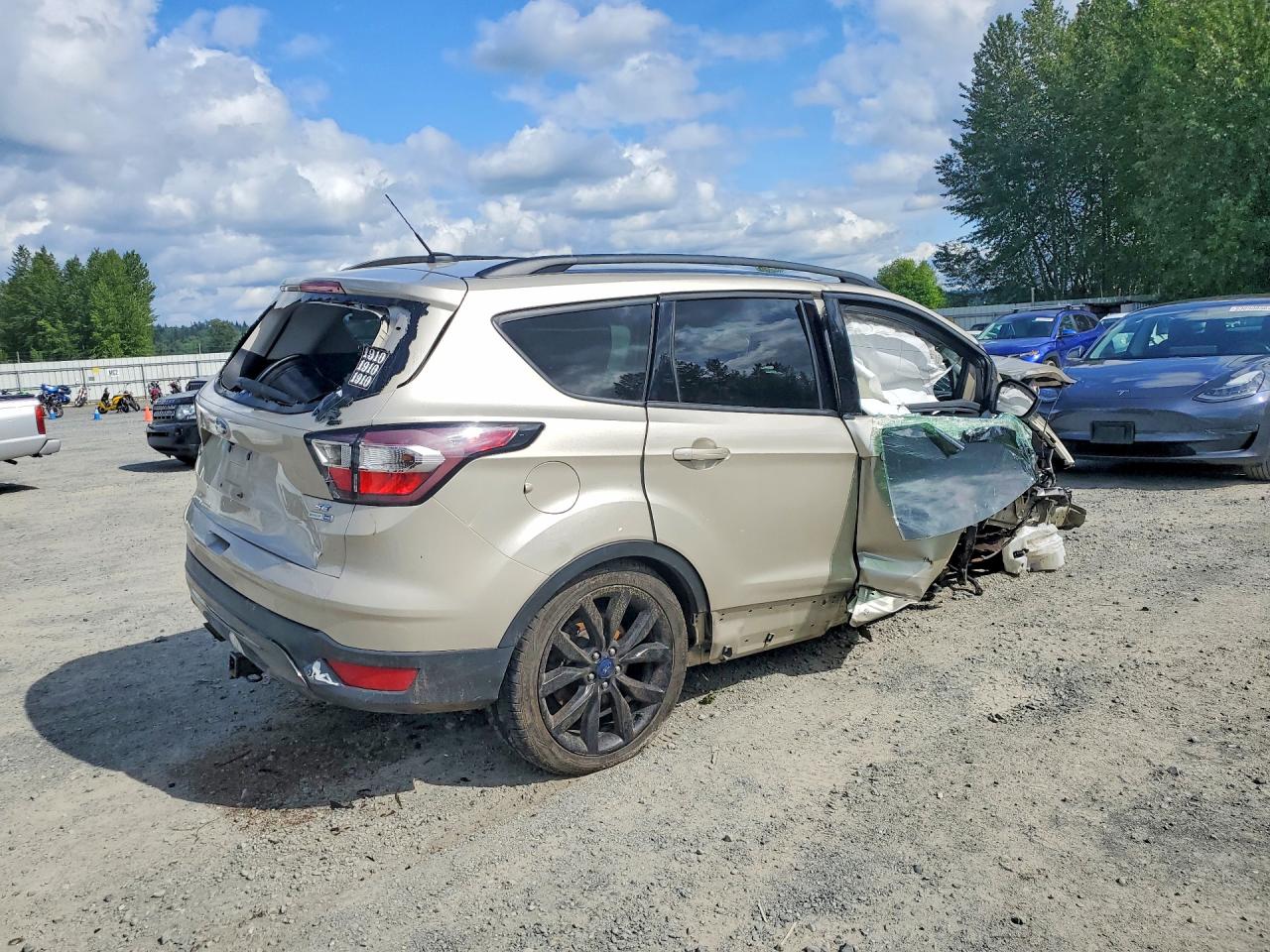 2017 FORD ESCAPE SE — снимка 3