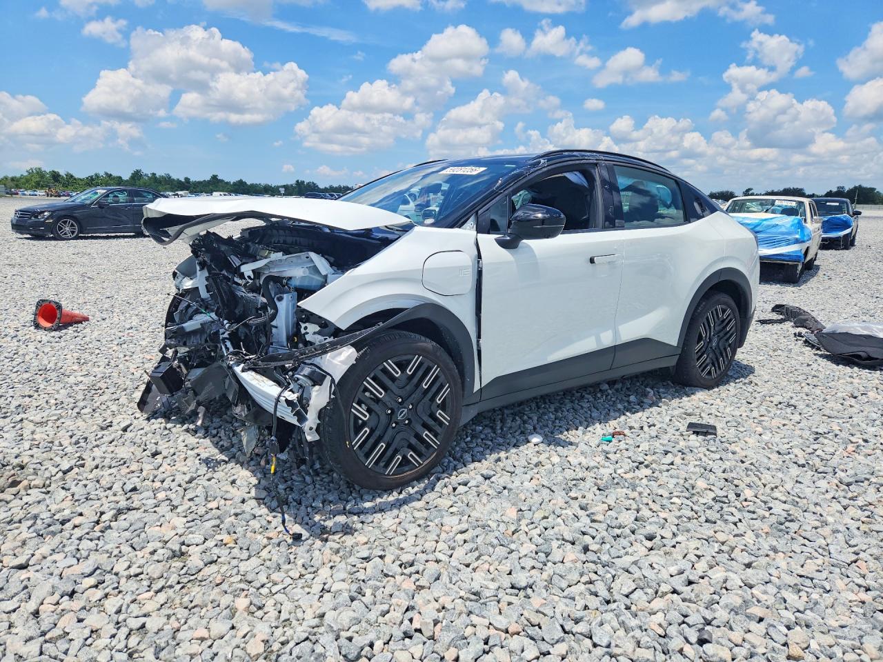 2026 NISSAN LEAF PLATINUM +