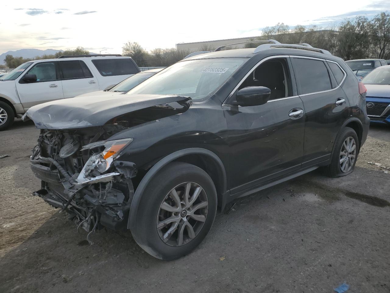 2018 NISSAN ROGUE S S