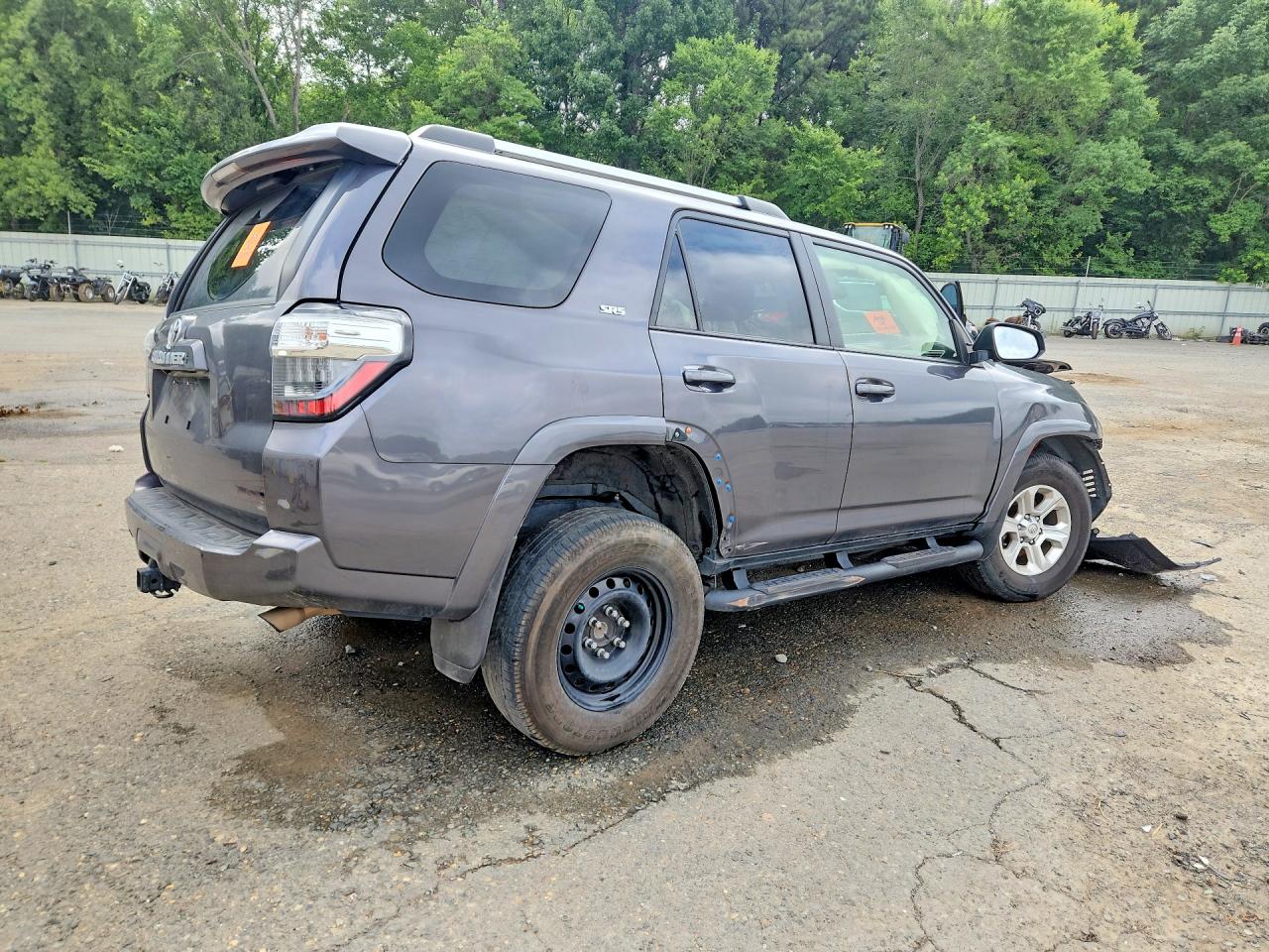 2022 TOYOTA 4RUNNER SR5 PREMIUM — снимка 3