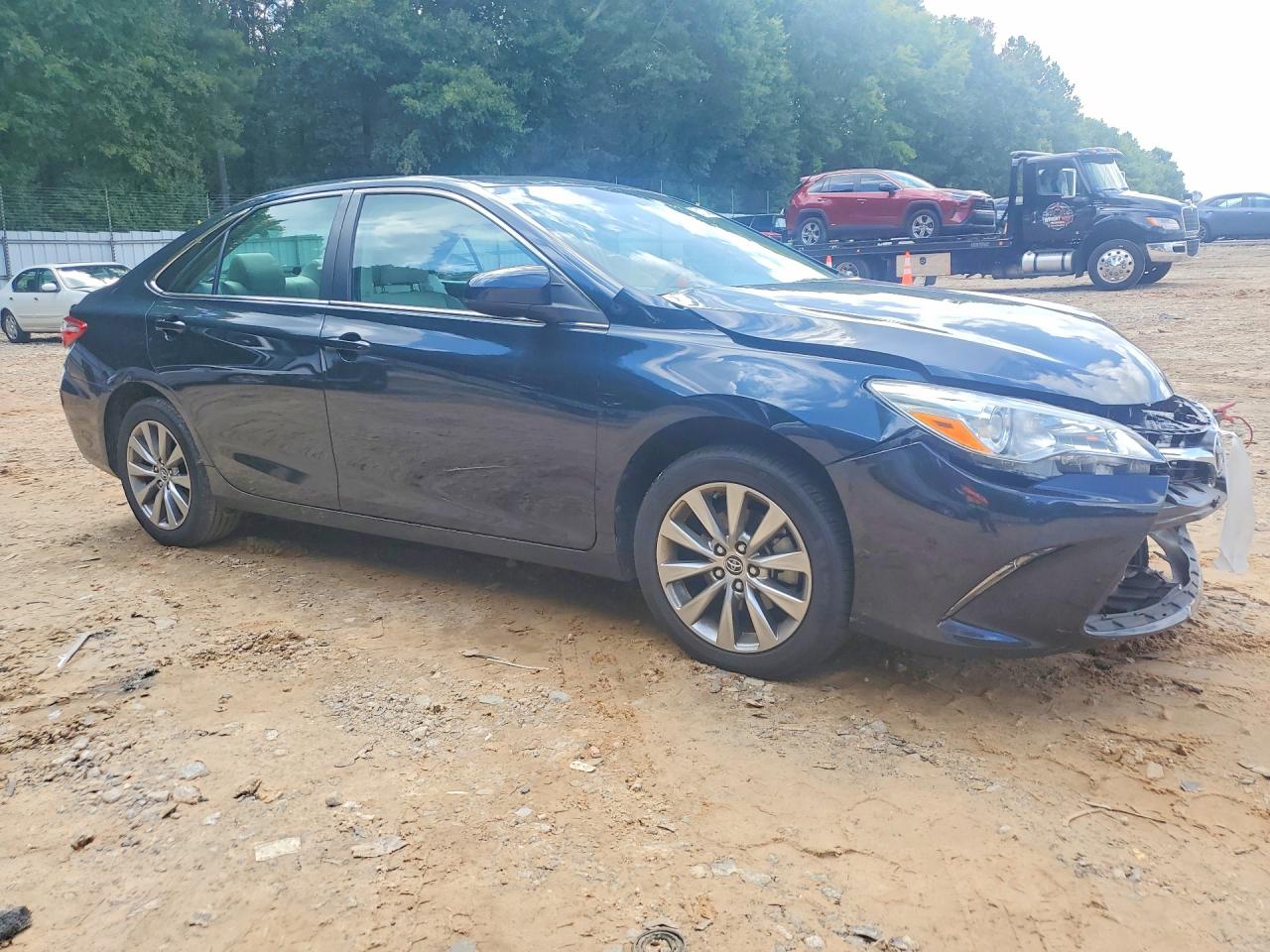 2016 TOYOTA CAMRY XLE — снимка 4