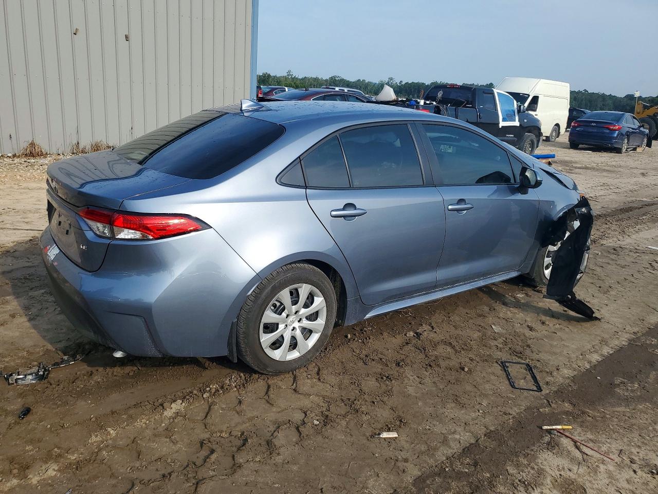 2025 TOYOTA COROLLA LE — снимка 3