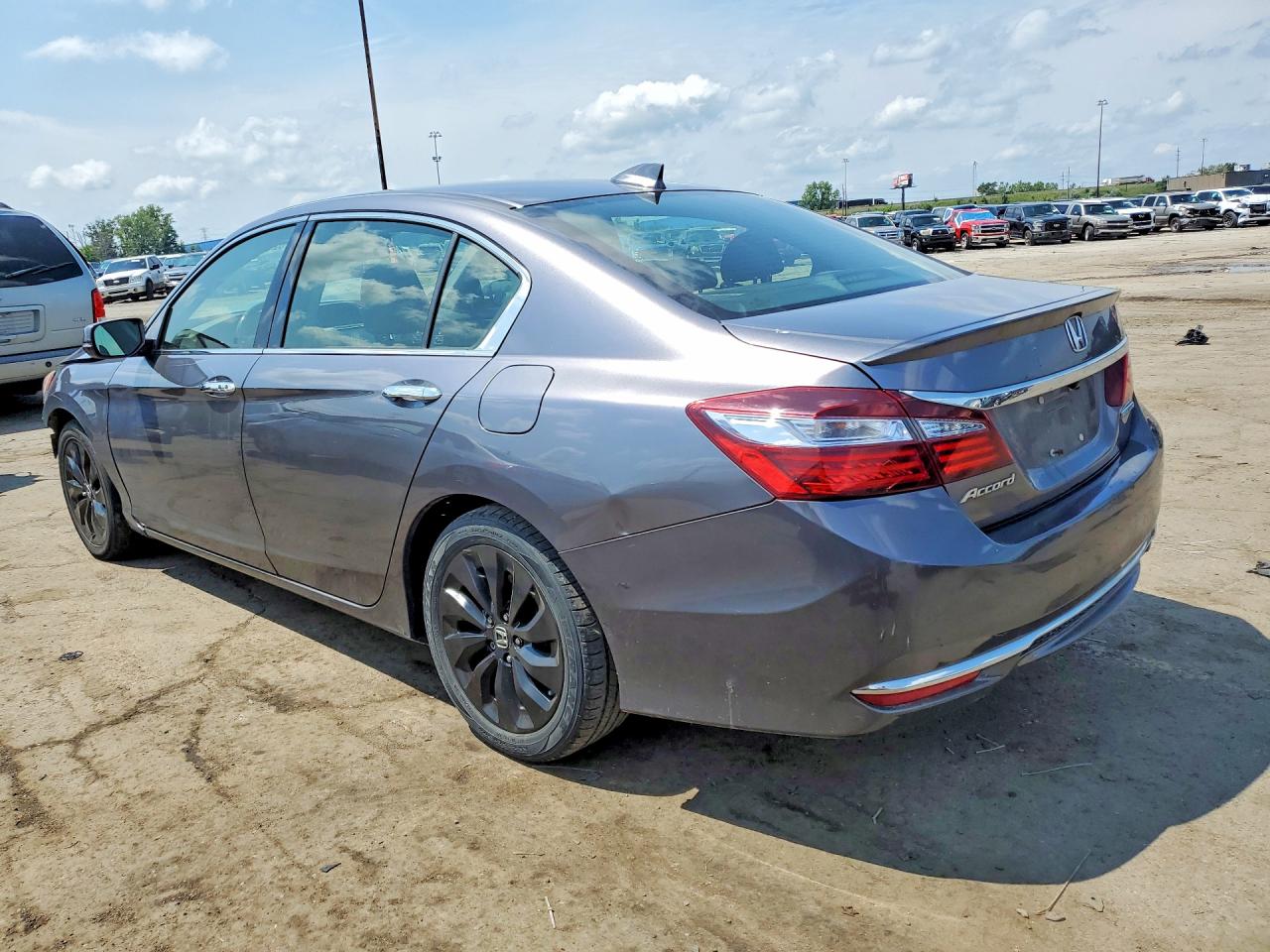 2017 HONDA ACCORD HYBRID EXL — снимка 2