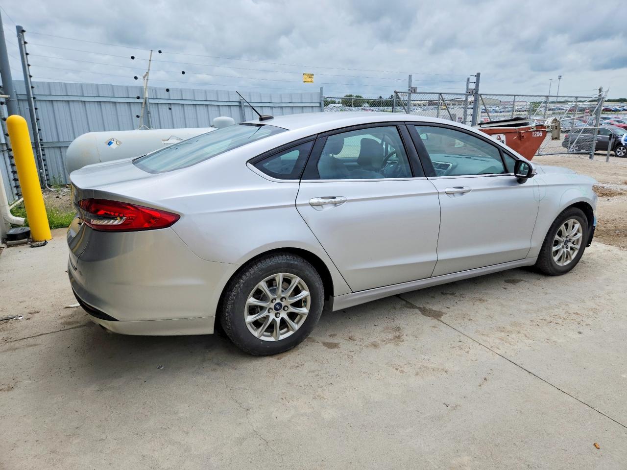 2017 FORD FUSION S — снимка 3
