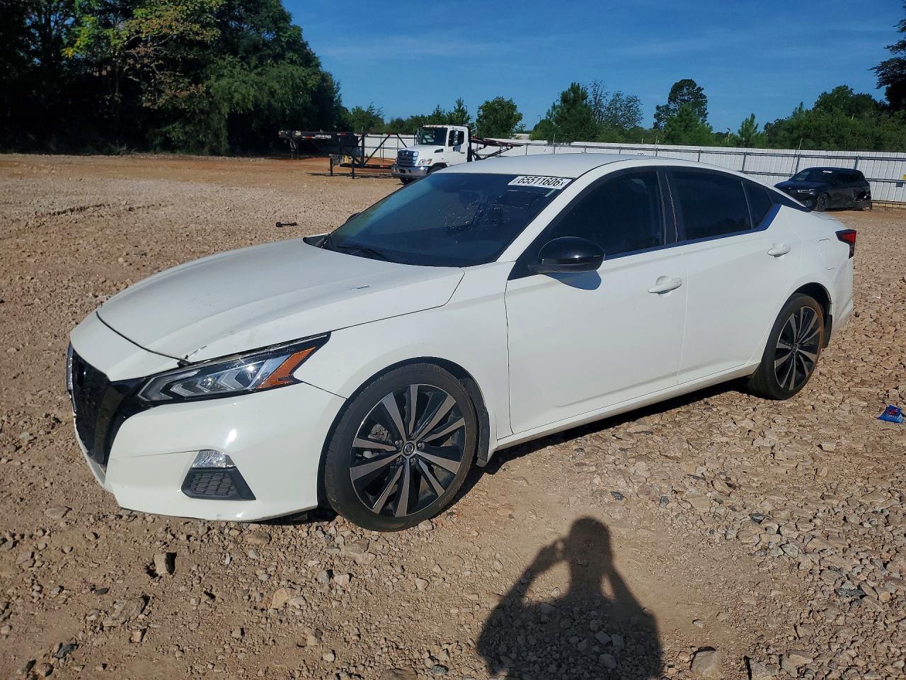 2020 NISSAN ALTIMA SR