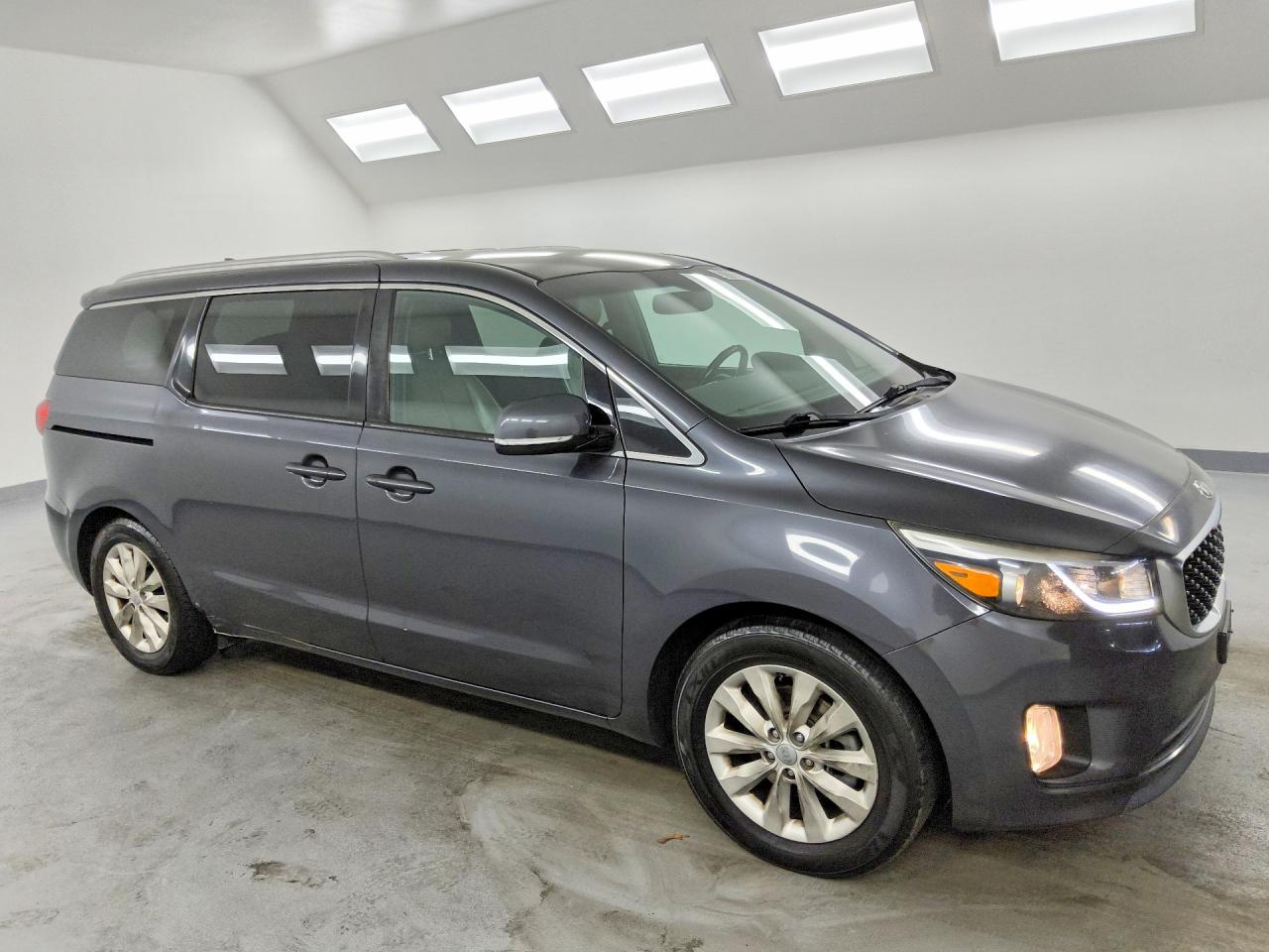 2016 KIA SEDONA EX — снимка 4
