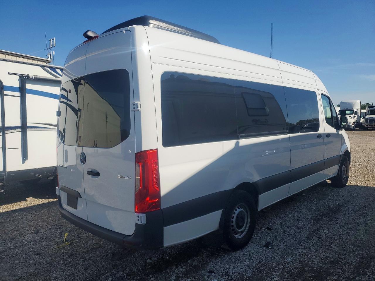 2025 MERCEDES-BENZ SPRINTER 2500 — снимка 3