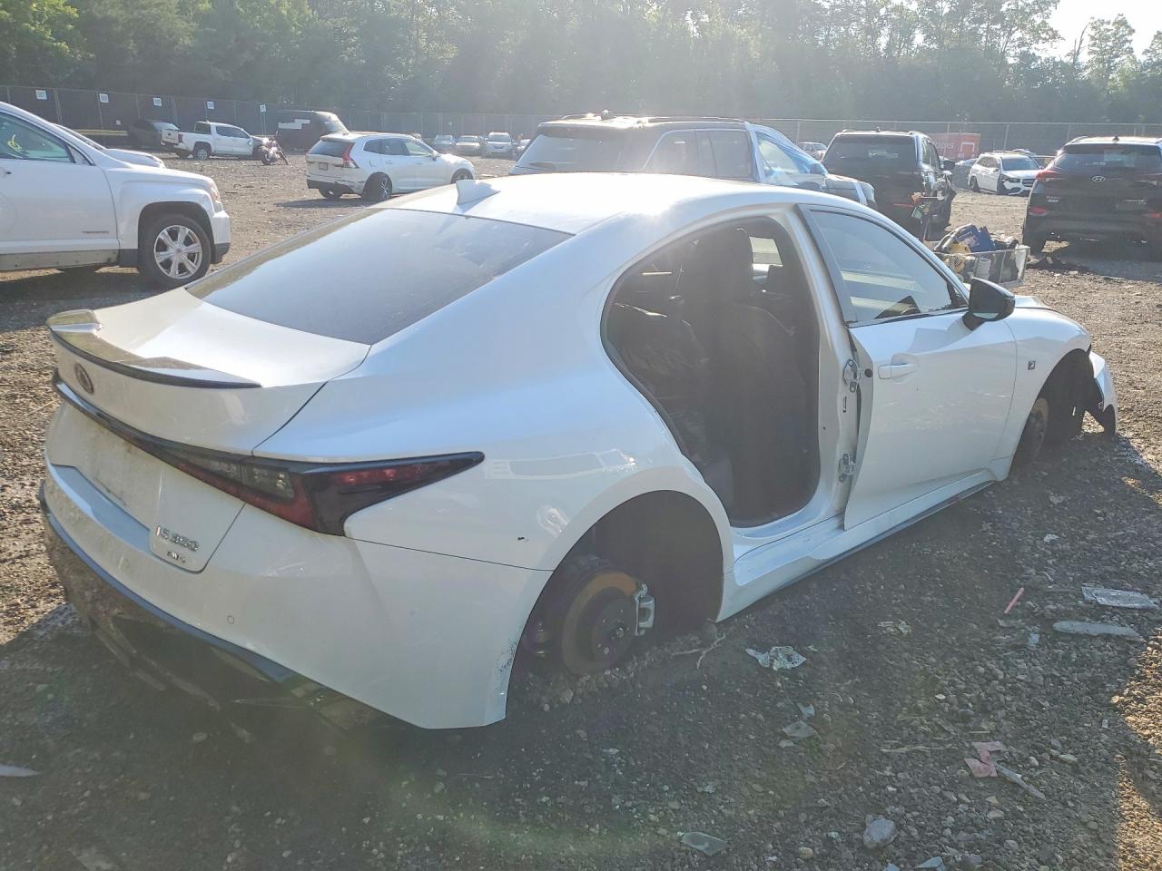 2025 LEXUS IS 350 F SPORT — снимка 3
