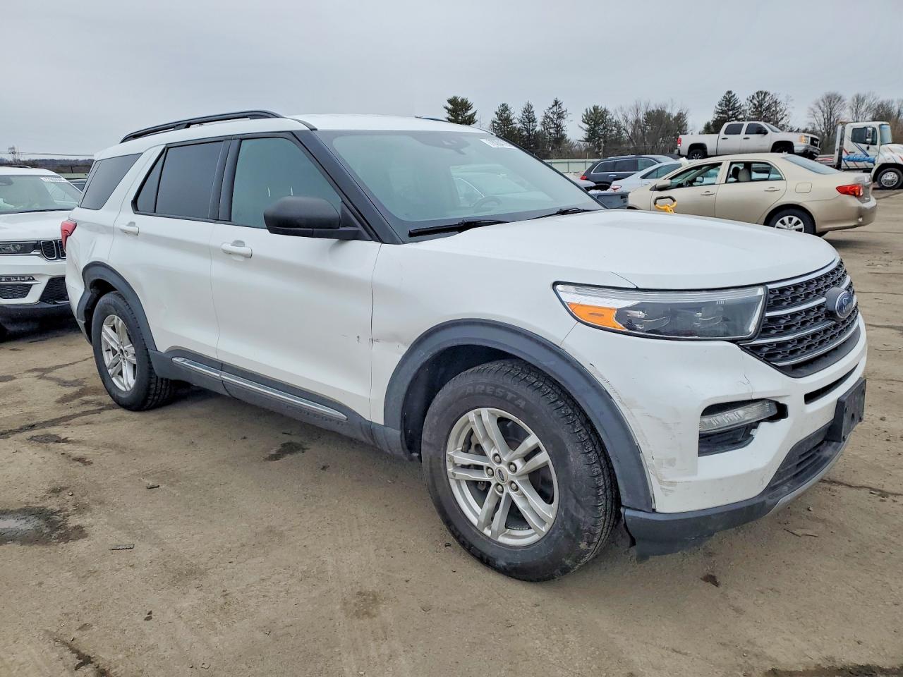 2020 FORD EXPLORER XLT — снимка 4