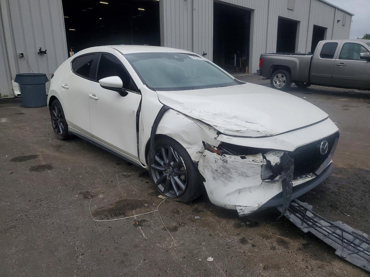 2021 MAZDA 3 SELECT — снимка 4