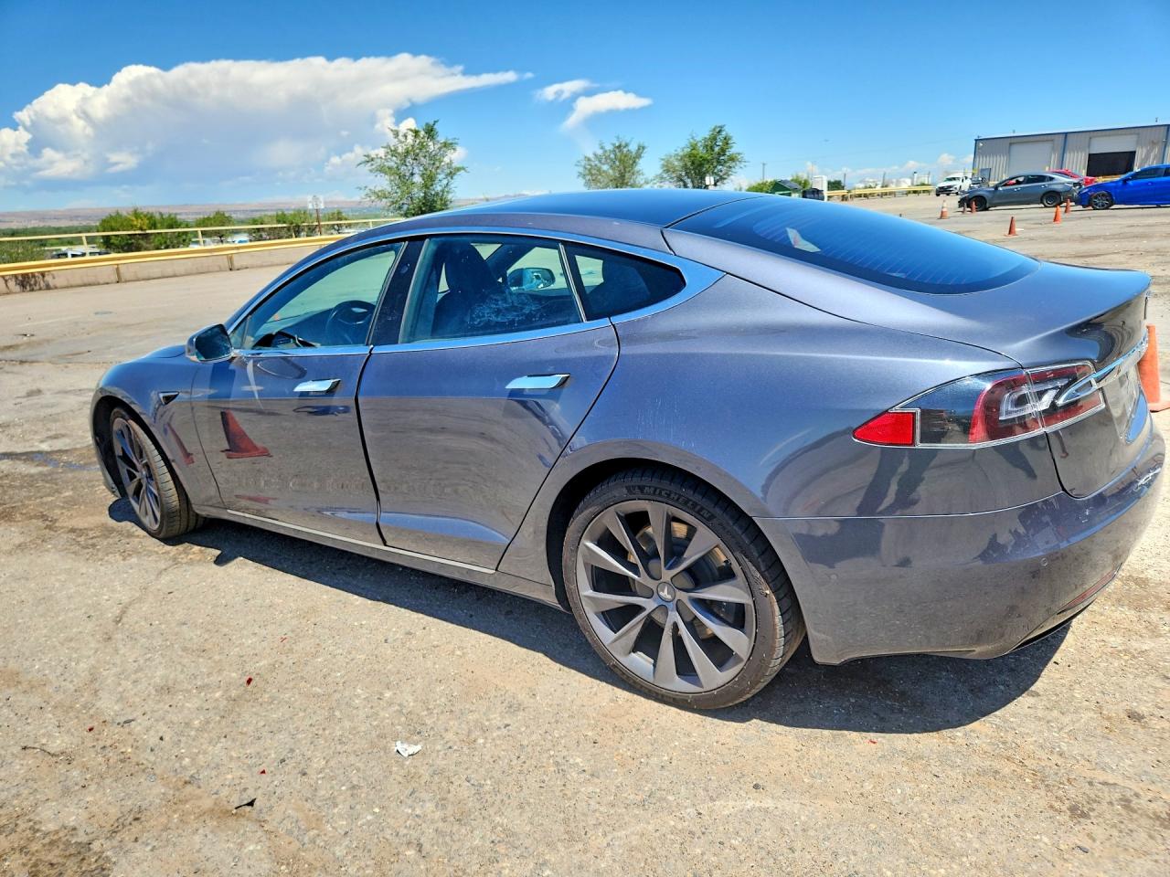 2021 TESLA MODEL S — снимка 2