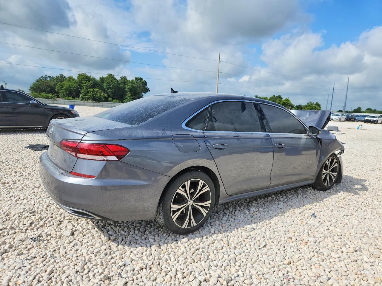 2022 VOLKSWAGEN PASSAT SE — снимка 3