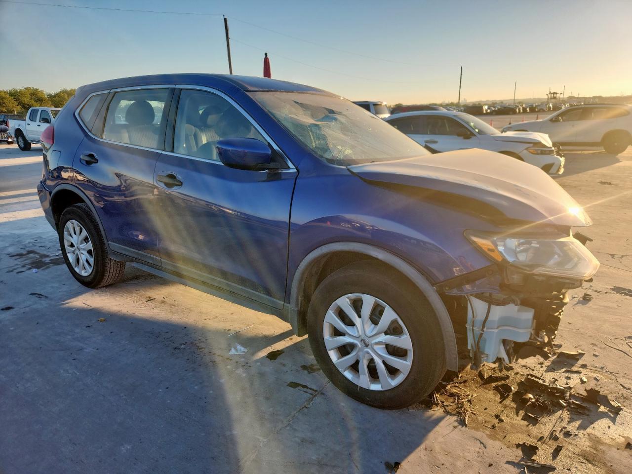2017 NISSAN ROGUE S — снимка 4