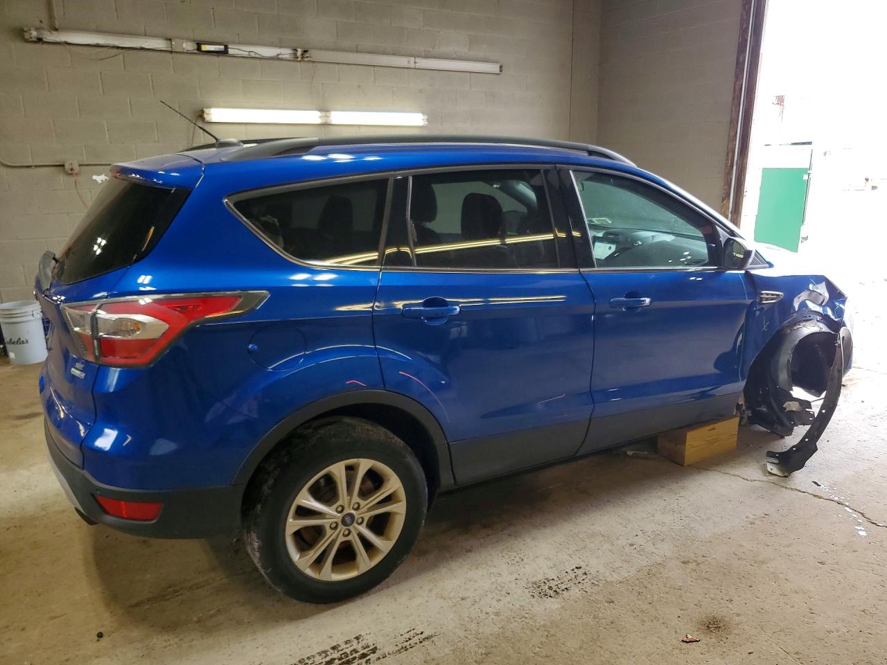 2017 FORD ESCAPE SE — снимка 3