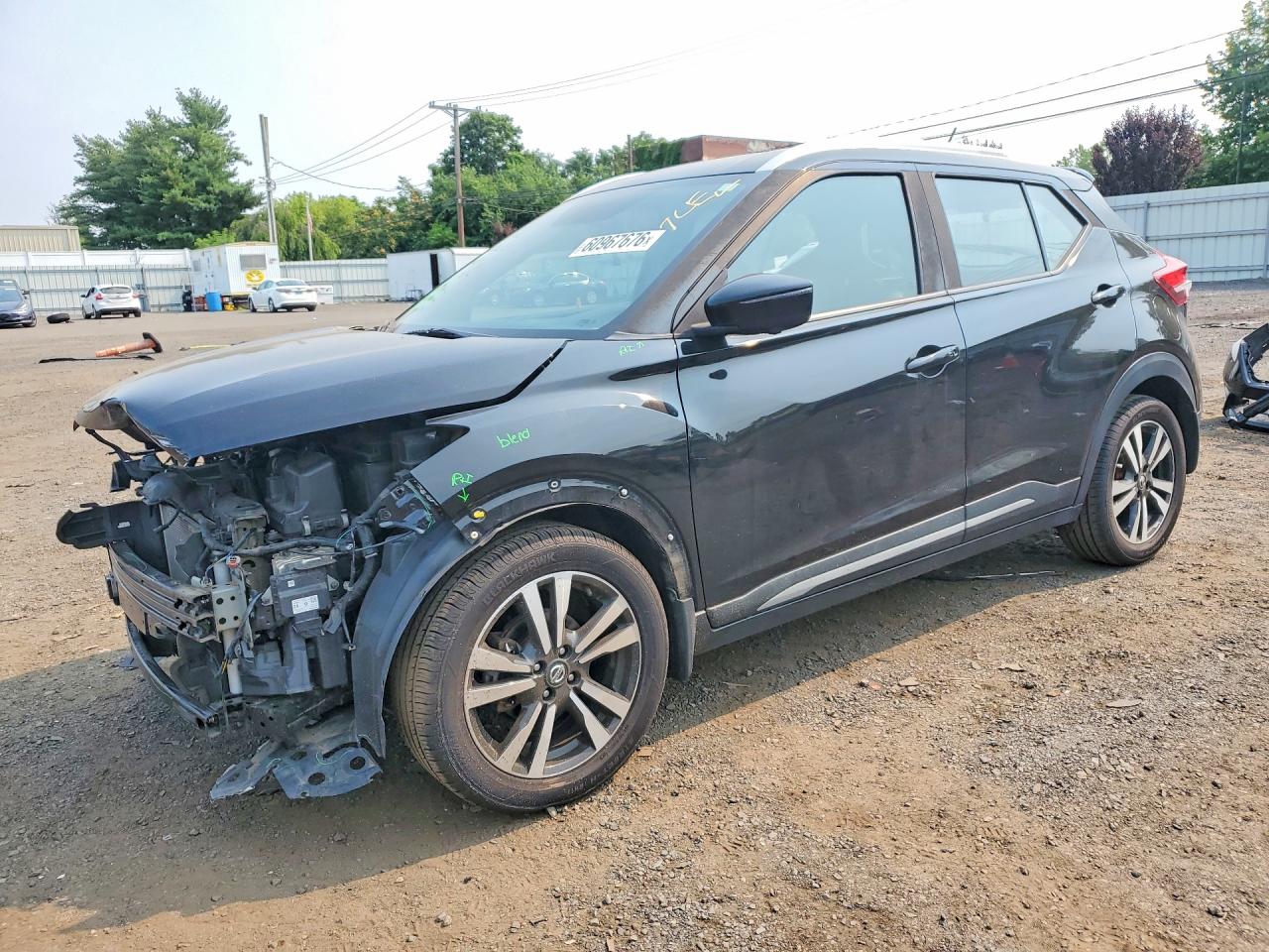 2019 NISSAN KICKS SR