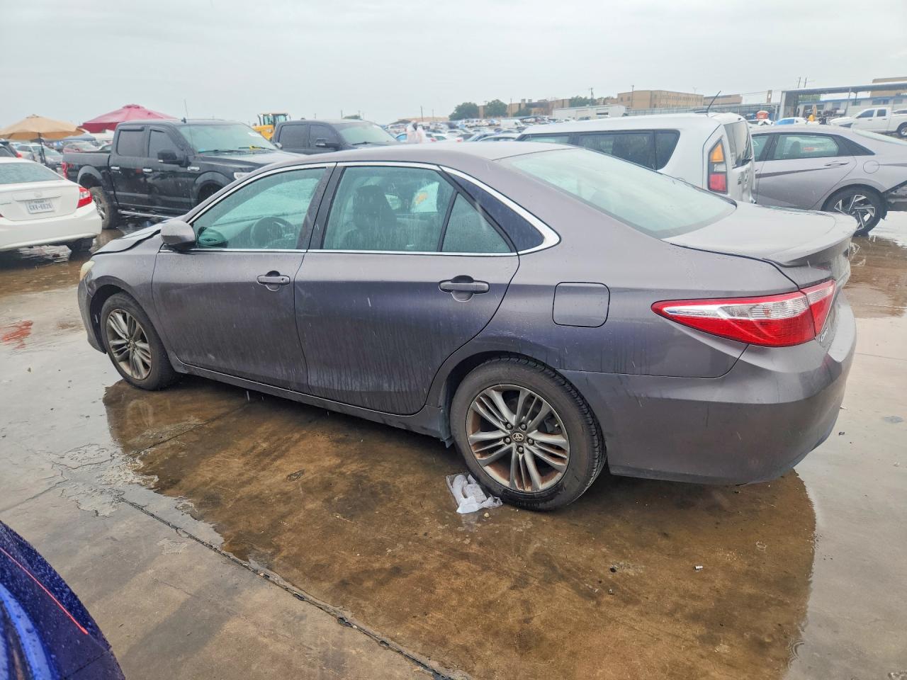 2016 TOYOTA CAMRY SE — снимка 2