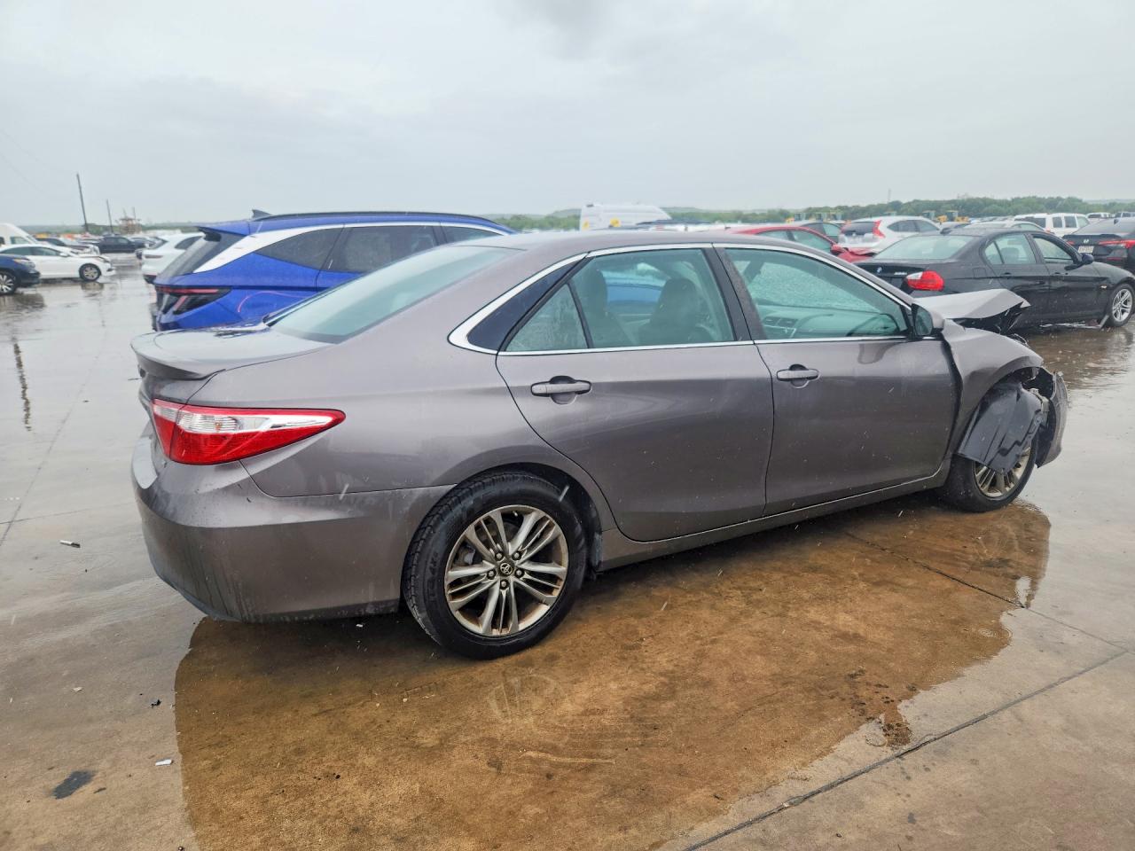 2016 TOYOTA CAMRY SE — снимка 3