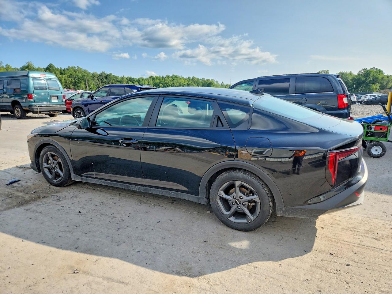2025 KIA K4 LXS — снимка 2