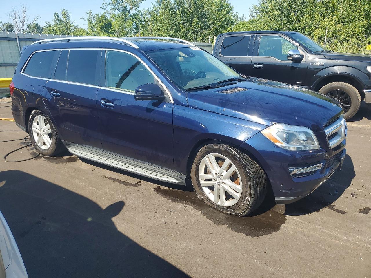 2015 MERCEDES-BENZ GL 450 4MATIC — снимка 4