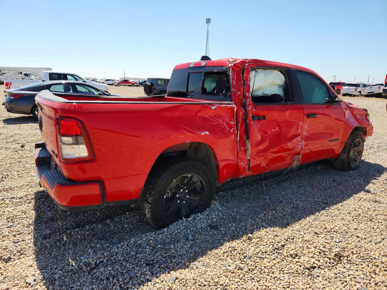 2024 RAM 1500 BIG HORN/LONE STAR — снимка 3