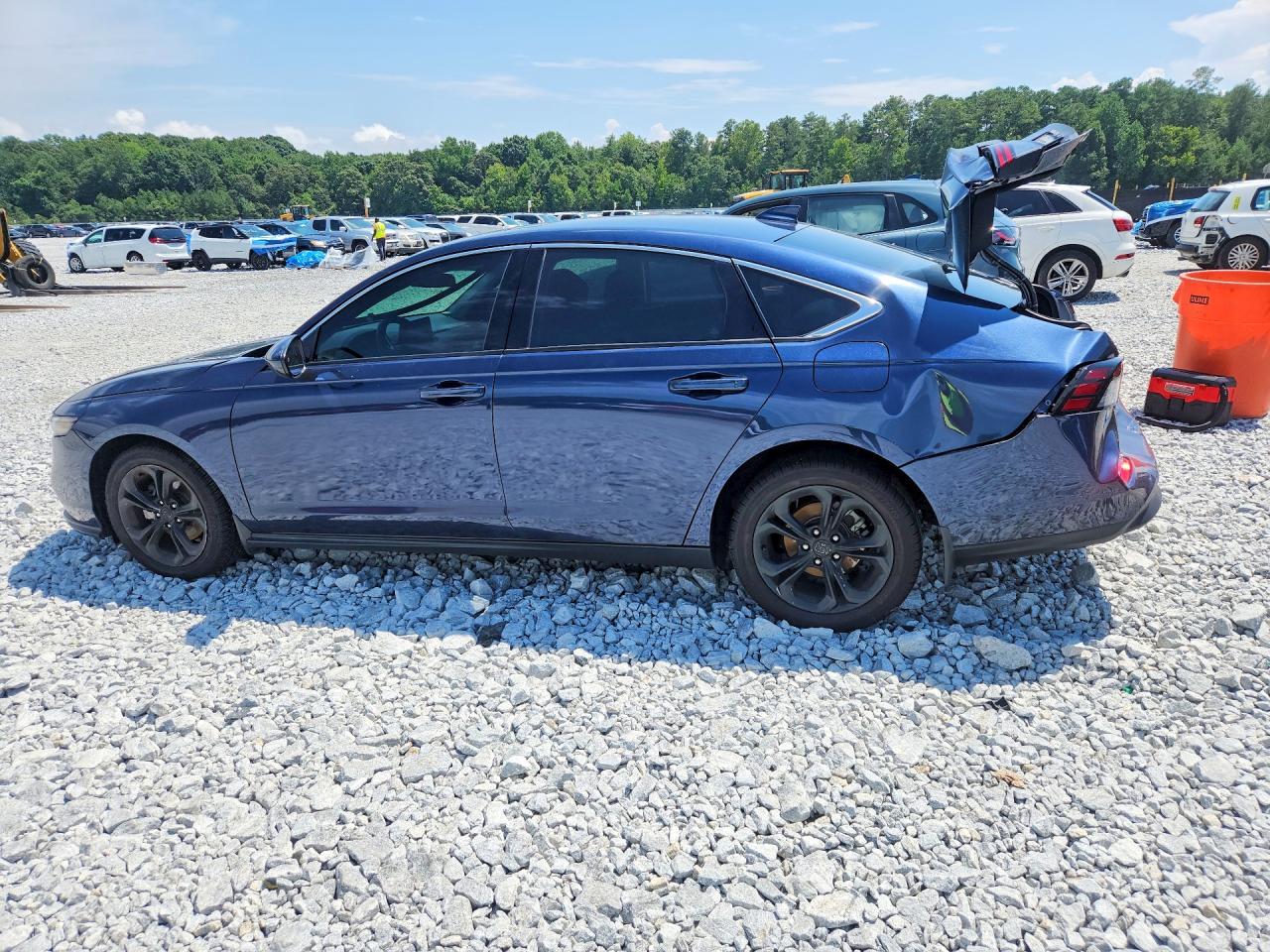 2024 HONDA ACCORD EX — снимка 2
